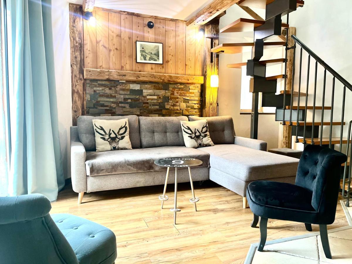 La Grange Auguste Avec Sauna Jacuzzi Venosc Bagian luar foto